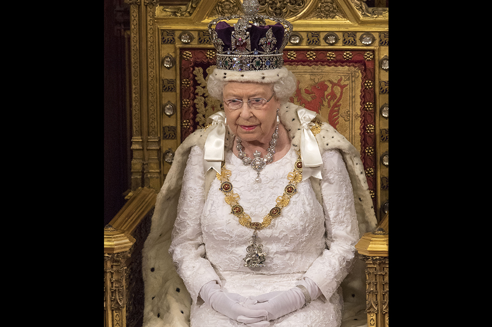 Reina Isabel II GettyImages-532088600