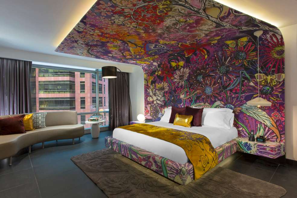 Inspirados en la leyenda de El Dorado, cada uno de estos espacios combina tecnología de vanguardia con una emblemática cama W y ventanas del piso al techo con la mejor vista de la ciudad desde Usaquén, uno de los sectores más completos de la ciudad.