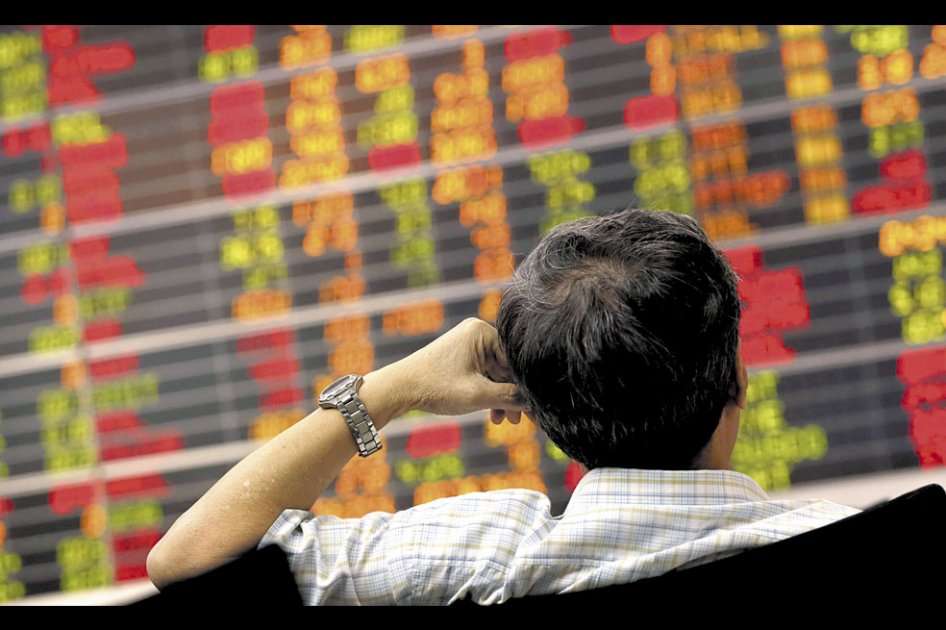 Si Estados Unidos deja de pagar sus deudas, sus bonos perderían valor en el mercado y los bancos asumirían las consecuencias en sus balances. / EFE
