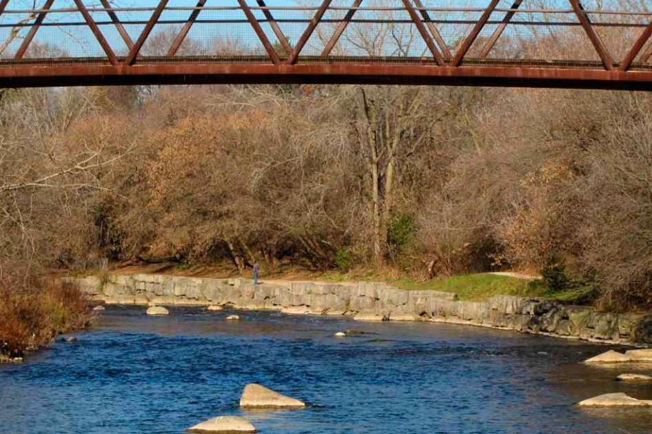 Panorámica de Credit River - Ontario, lugar donde aparecieron los primeros restos / Foto cortesía: www.snapshotjourneys.com