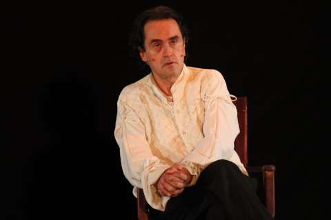 “Esquizofrenia”, la obra de psicoterror que llega al Teatro Libre