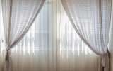 ¿Cómo limpiar cortinas de tela? Inicie el 2025 con un hogar impecable