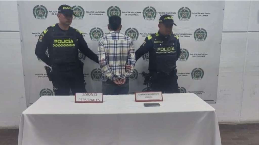 La víctima fue trasladada de inmediato a un centro asistencial.