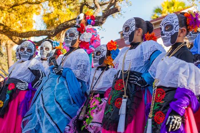 Día de Muertos, una celebración a la memoria y un ritual que privilegia el recuerdo sobre el olvido.