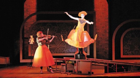 Violeta Cruz: de música ligera