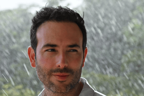 Sebastián Martínez sacó los pasos prohibidos con hija de famosa actriz: “Me muero”