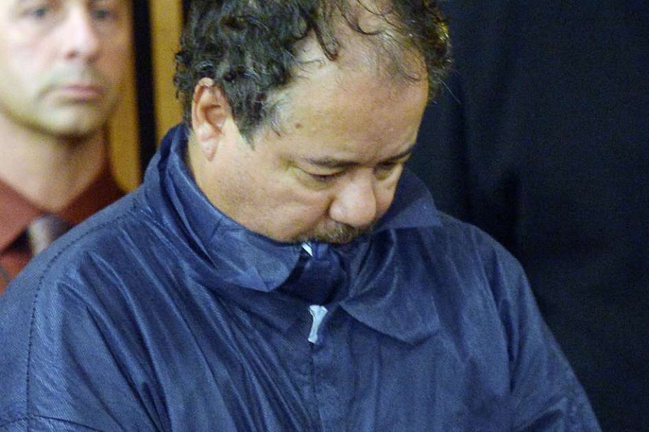 Ariel Castro, quien se declaró culpable la semana pasada de violar, maltratar y secuestrar durante una década a tres mujeres de Cleveland./ AFP