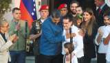 Maduro y más chavistas deben pagar millones de dólares tras una demanda por secuestro