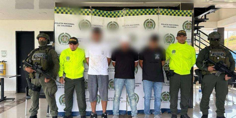 Es señalado por las autoridades como uno de los articuladores principales del tráfico de estupefacientes y otras conductas delictivas en el Eje Cafetero y el norte de Valle del Cauca.