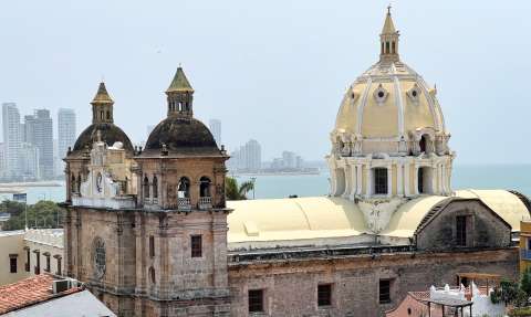 Investigan muerte de turista que se desplomó en Centro Histórico de Cartagena