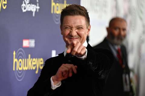 Jeremy Renner contó detalles de su trágico accidente: “se oían crujidos terribles”