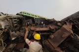 Testimonios hablan del horror del accidente de tren en India: “Quiero olvidarlo”