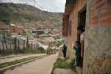 Colombianos, con mejores condiciones de vida pero con menos plata