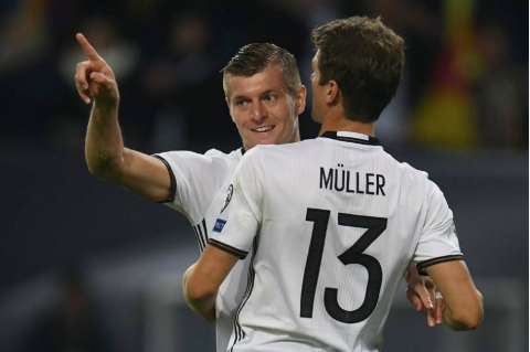 Con dos goles de Müller y uno de Kroos, Alemania derrotó a República Checa