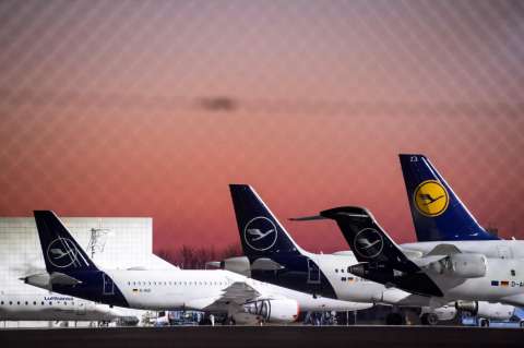 Aerolíneas preparan su regreso al ritmo del levantamiento de las restricciones