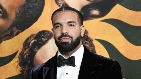 ¿Drake se animó a montar en SITP? Esta sería la prueba