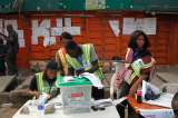 Crecen el temor de fraude en Nigeria por lento conteo en las elecciones