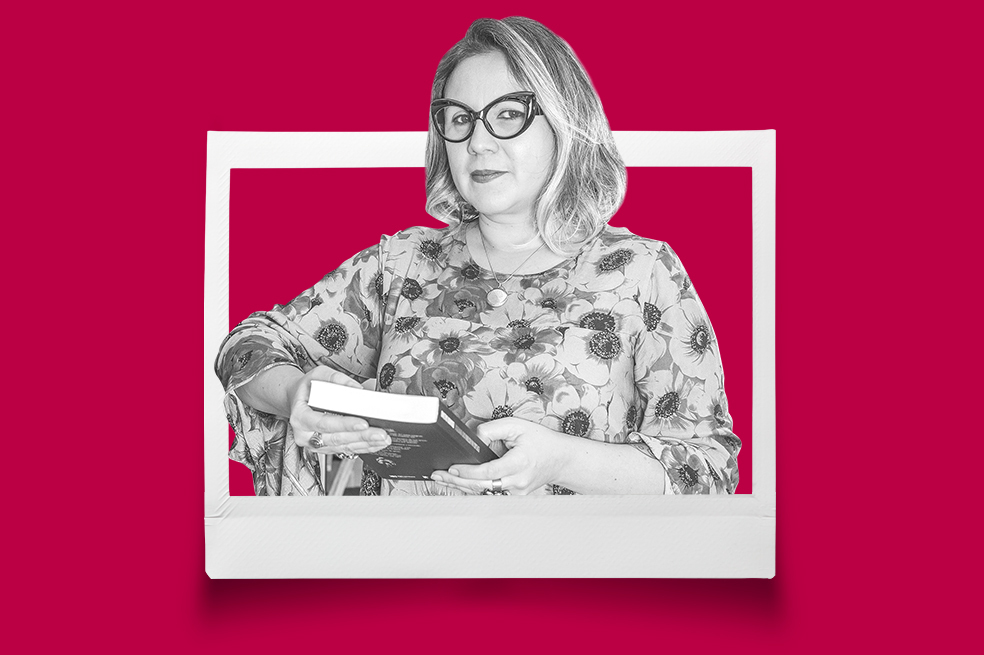 Adriana Ángel Forero se ha desempeñado como coordinadora de prensa para la Filbo, el Fondo Nacional del Ahorro y el Fondo de Cultura Económica.