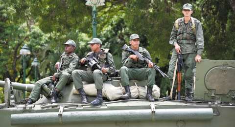 El plan de Maduro contra grupos irregulares de Colombia en Venezuela