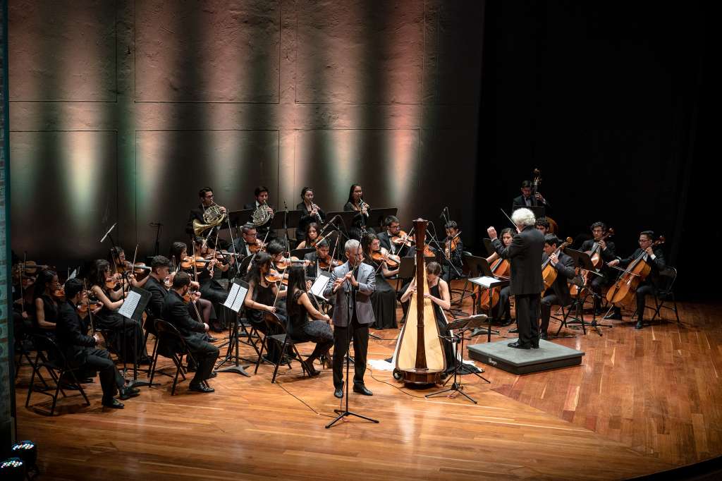 El concierto de lanzamiento del Cartagena XIII Festival Internacional de Música en el Faenza, en Bogotá, contó con la participación de artista como Gwyneth Wentink (arpa), Gary Schocker (flauta) y la Orquesta Sinfónica del Conservatorio de Música de la Universidad Nacional de Colombia. / Wilfredo Amaya