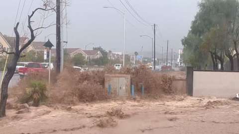 Tormentas eléctricas causan inundaciones en Nevada, Estados Unidos