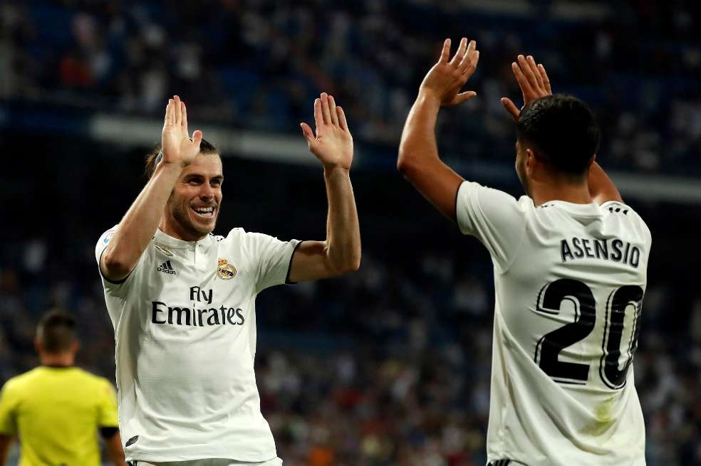 Gareth Bale (izq.) figura del Real Madrid. / EFE