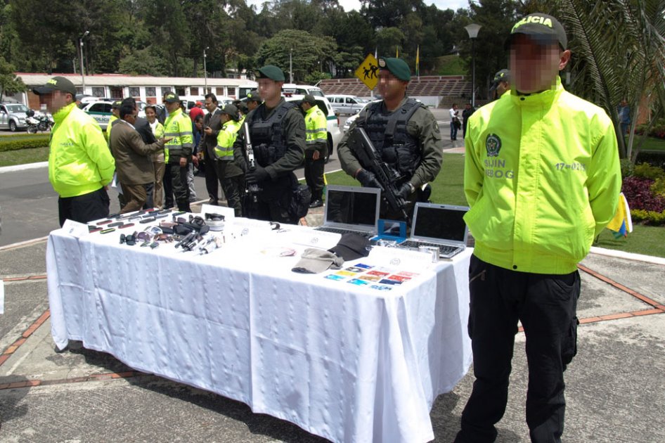 Elemnetos incautados a los detenidos.