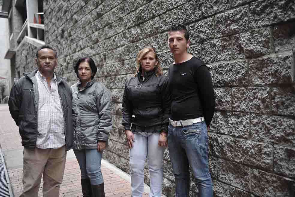 José Ricardo Lugo (izquierda), María Cristina Pereira, María Gisela Cossio y Juan Carlos Amaya, cercanos a Ernesto Amaya. /Óscar Pérez-El Espectador
