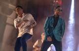 Silvestre Dangond y Maluma estrenan "Vivir bailando"