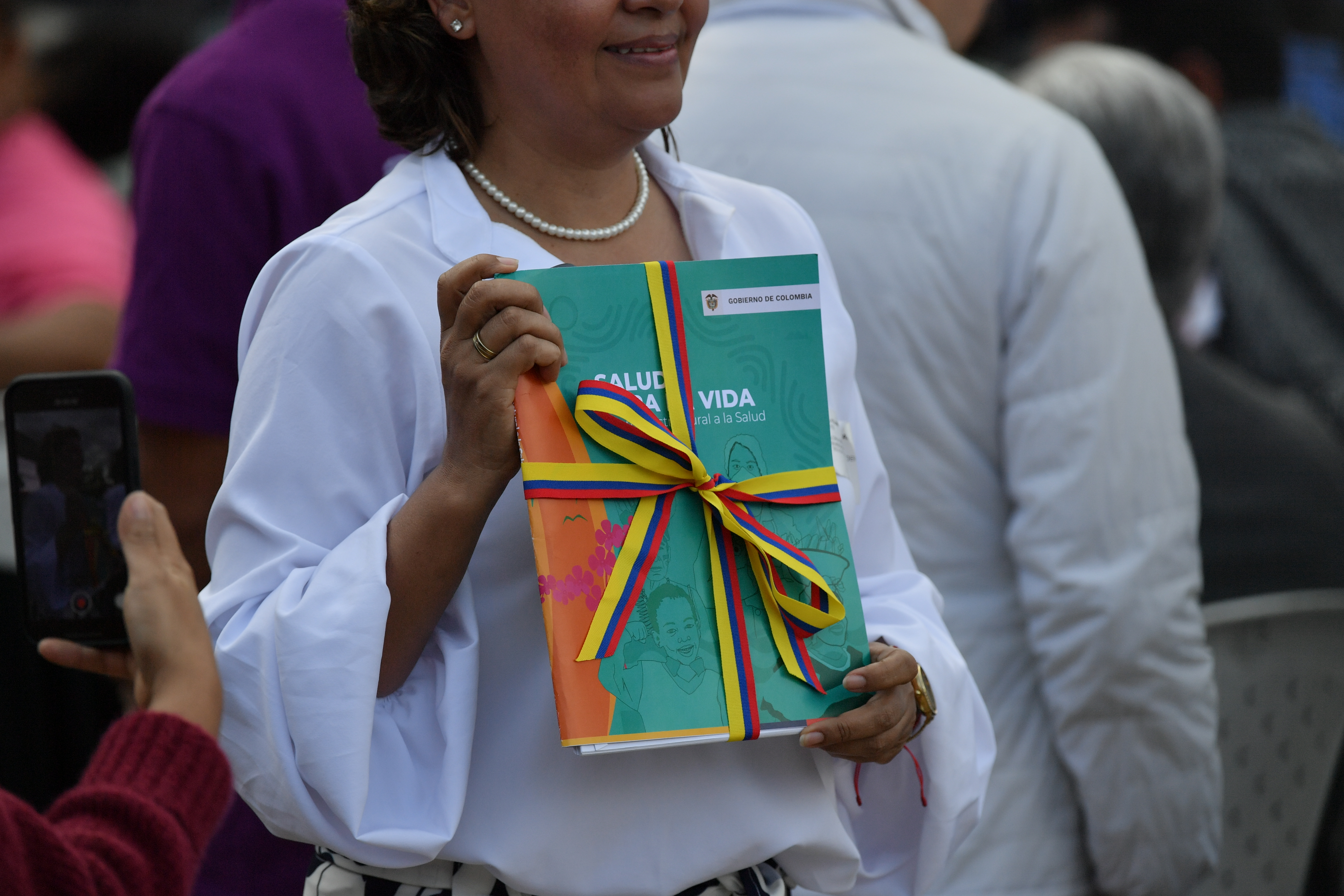 Presentación y radicación de la reforma a la salud por la bancada de gobierno, estuvieron presentes; Gustavo Petro, presidente; Francia Márquez, Vicepresidenta; Carolina Corcho, Ministra de la salud; Roy Barreras, presidente del Senado entre otros.