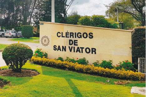 “No me arrepiento”: joven que denunció hace 12 años a rector del San Viator