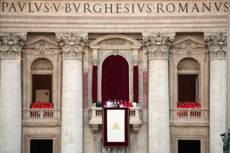 Primera presentación del papa León XIV, luego de ser elegido.