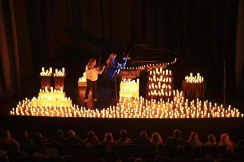 Conciertos Candlelight: una experiencia musical a la luz de las velas en Colombia