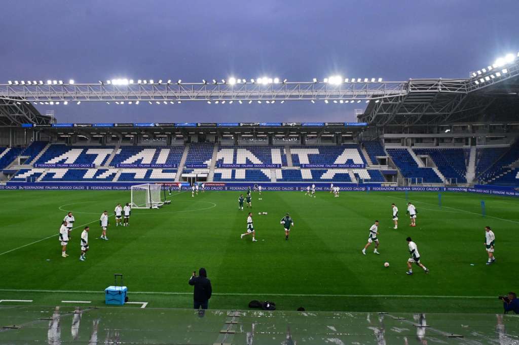 BERGAMO (Italy), 25/03/2026.- Players of Italy attend a training session at Bergamo Stadium in Bergamo, Italy, 25 March 2026. Italy face Northern Ireland in the FIFA World Cup 2026 European playoffs match on 26 March. (Mundial de Fútbol, Irlanda, Italia) EFE/EPA/MICHELE MARAVIGLIA
