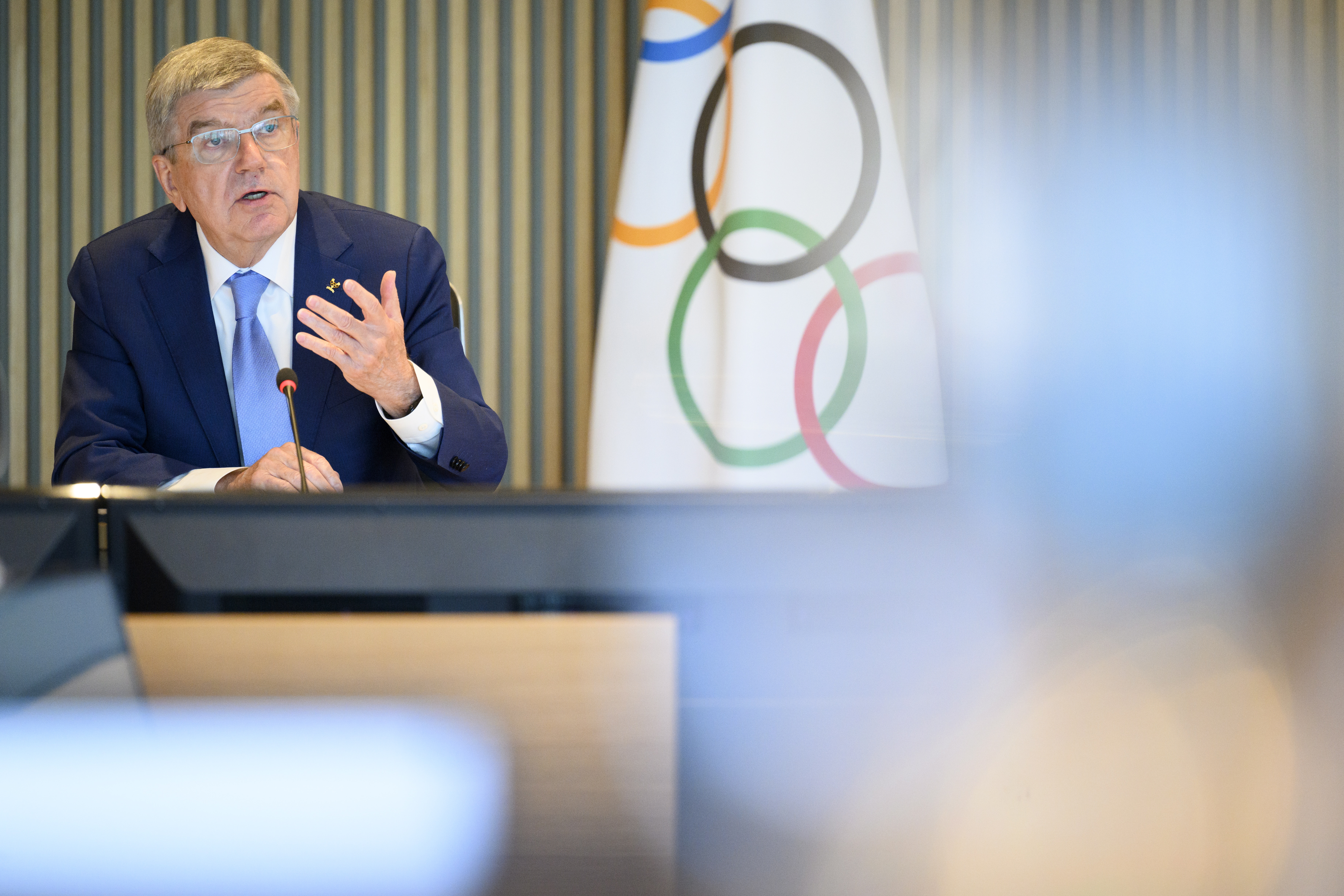 Lausanne (Switzerland Schweiz Suisse), 28/03/2023.- International Olympic Committee (IOC) President Thomas Bach speaks at the opening of the executive board meeting of the International Olympic Committee (IOC), at the Olympic House, in Lausanne, Switzerland, 28 March 2023. The International Olympic Committee (IOC) Executive Board is set to discuss the results of consultations regarding the status of athletes from Russia and Belarus in its meeting set to run until March 30. (Abierto, Bielorrusia, Rusia, Suiza, Estados Unidos) EFE/EPA/LAURENT GILLIERON
