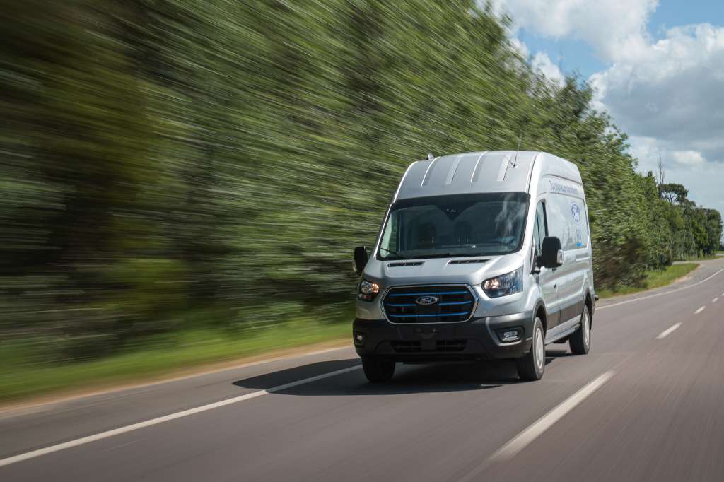 Ford presentó su primer vehículo eléctrico en Colombia.