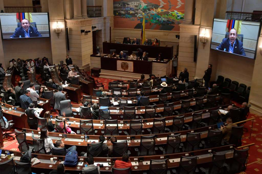 Debate en el congreso de la República para definir el monto del Presupuesto General de la Nación (PGN) para 2025.