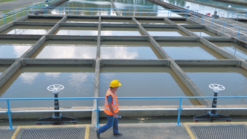 La Ley 142 permitió ampliar el mercado para mejorar la prestación de los servicios de agua potable y saneamiento básico. / Gustavo Torrijos