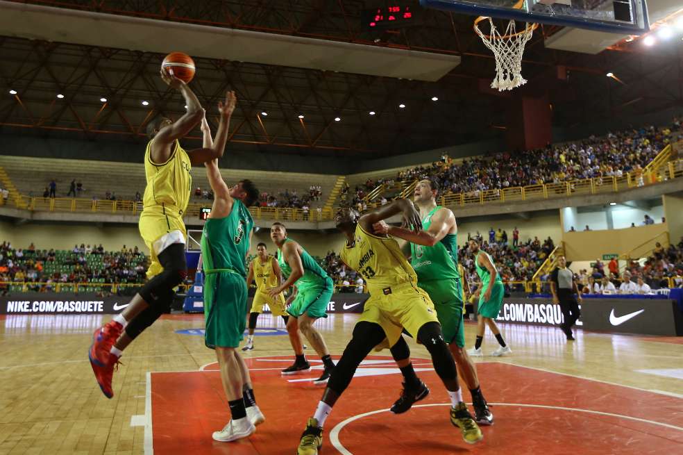 Colombia enfrentó a Brasil en el clasificatorio al Mundial de China 2019. / EFE