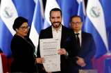 Nayib Bukele recibe la credencial de presidente electo de El Salvador