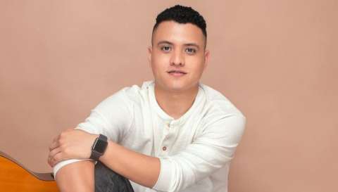 Cantante vallenato recibió disparo en la cara en medio de un atraco