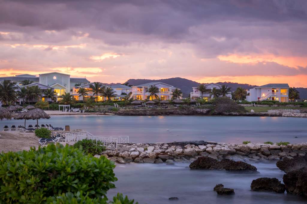 Hay muchos planes que ofrecen estos hoteles y están incluidos en el pago, que comienza desde los US$500 por noche.