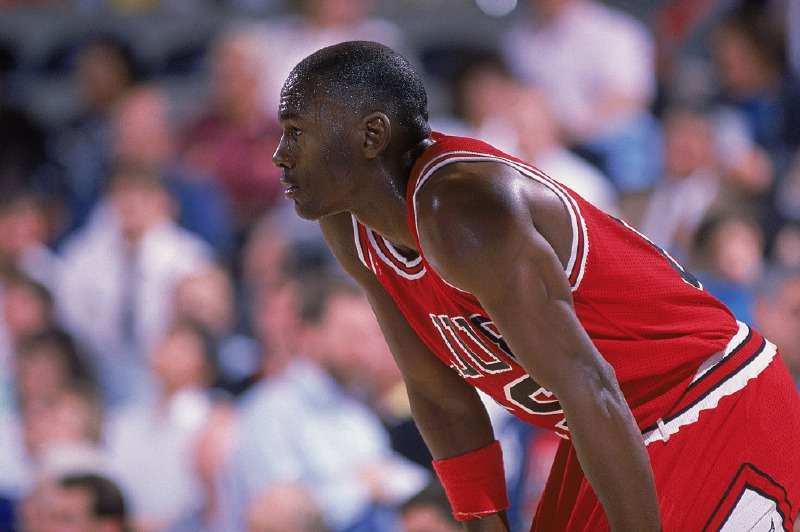 Michael Jordan, la leyenda del baloncesto y los Bulls de Chicago.