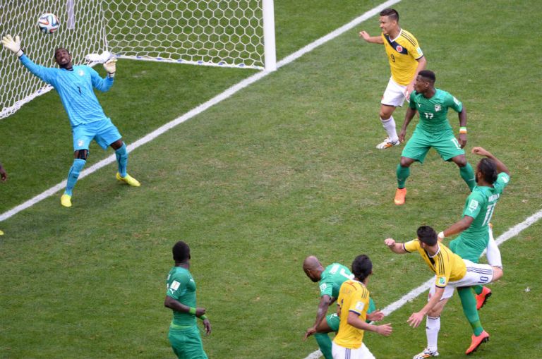 Colombia, de cabeza a los octavos de final por primera vez en 24 años