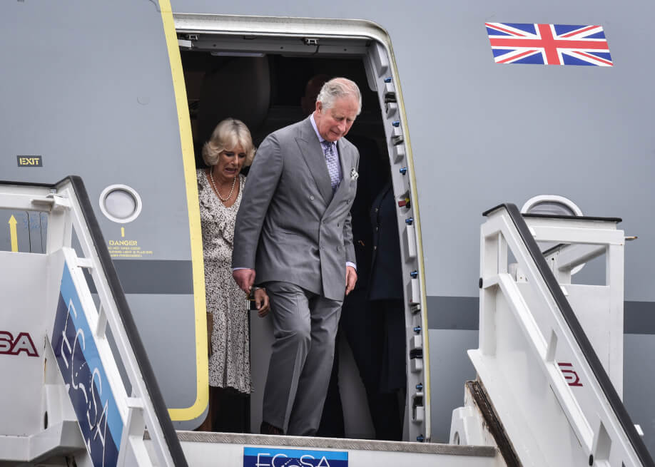 El primogénito de la reina Isabel II arriba a Cuba como parte de una gira por el Caribe.

 / Adalberto Roque / AFP
