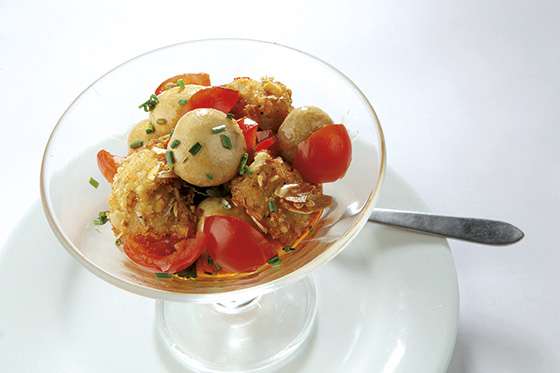 Aprenda a preparar una saludable ensalada de champiñones