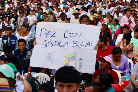 La entrega de tierras que pone fin a 30 años de peleas territoriales en Cauca