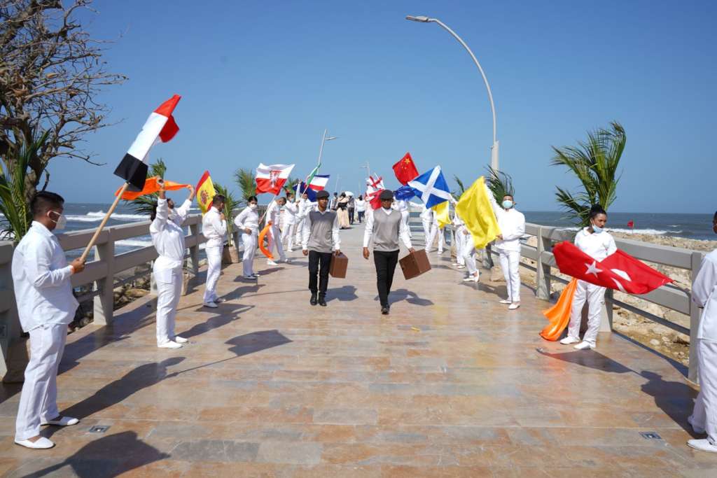El renovado Muelle fue entregado en un evento en el que se rindió homenaje a los inmigrantes que llegaron al país por este Puerto.