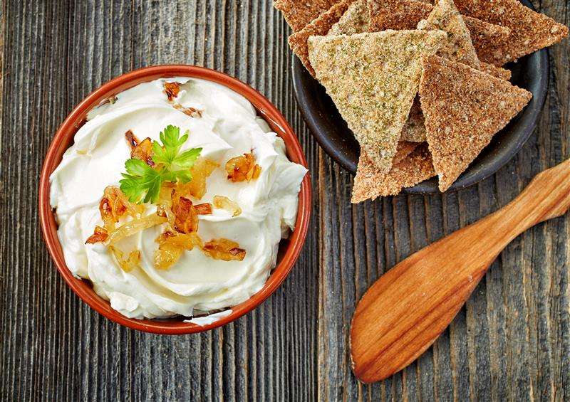 Dip de cebolla caramelizada