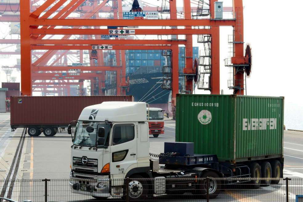 Las importaciones chinas a Japón cayeron 14,1% entre septiembre de 2011 y 2012. / AFP